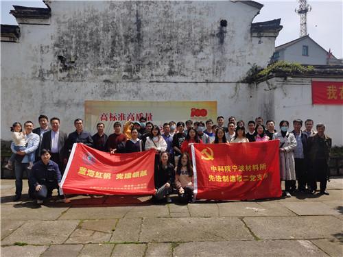 白色情人节：校园迷宫
