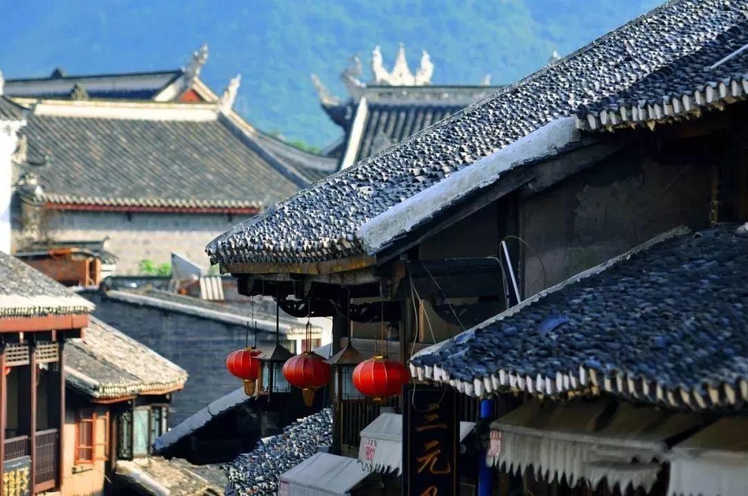 掌握日月教主无敌剑诀，我有一剑纵横江湖！